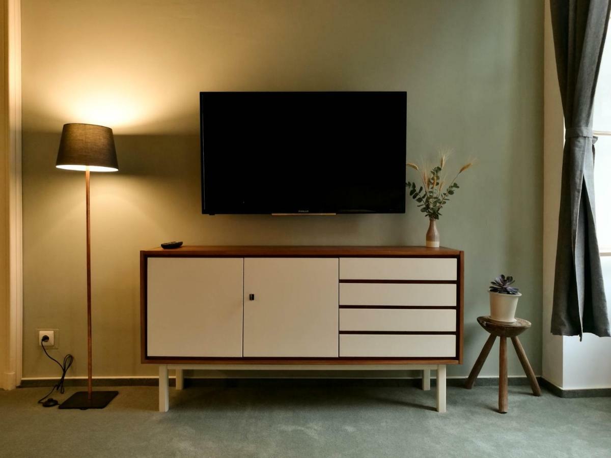 Zada Studio - Old City Center Brasov Bagian luar foto